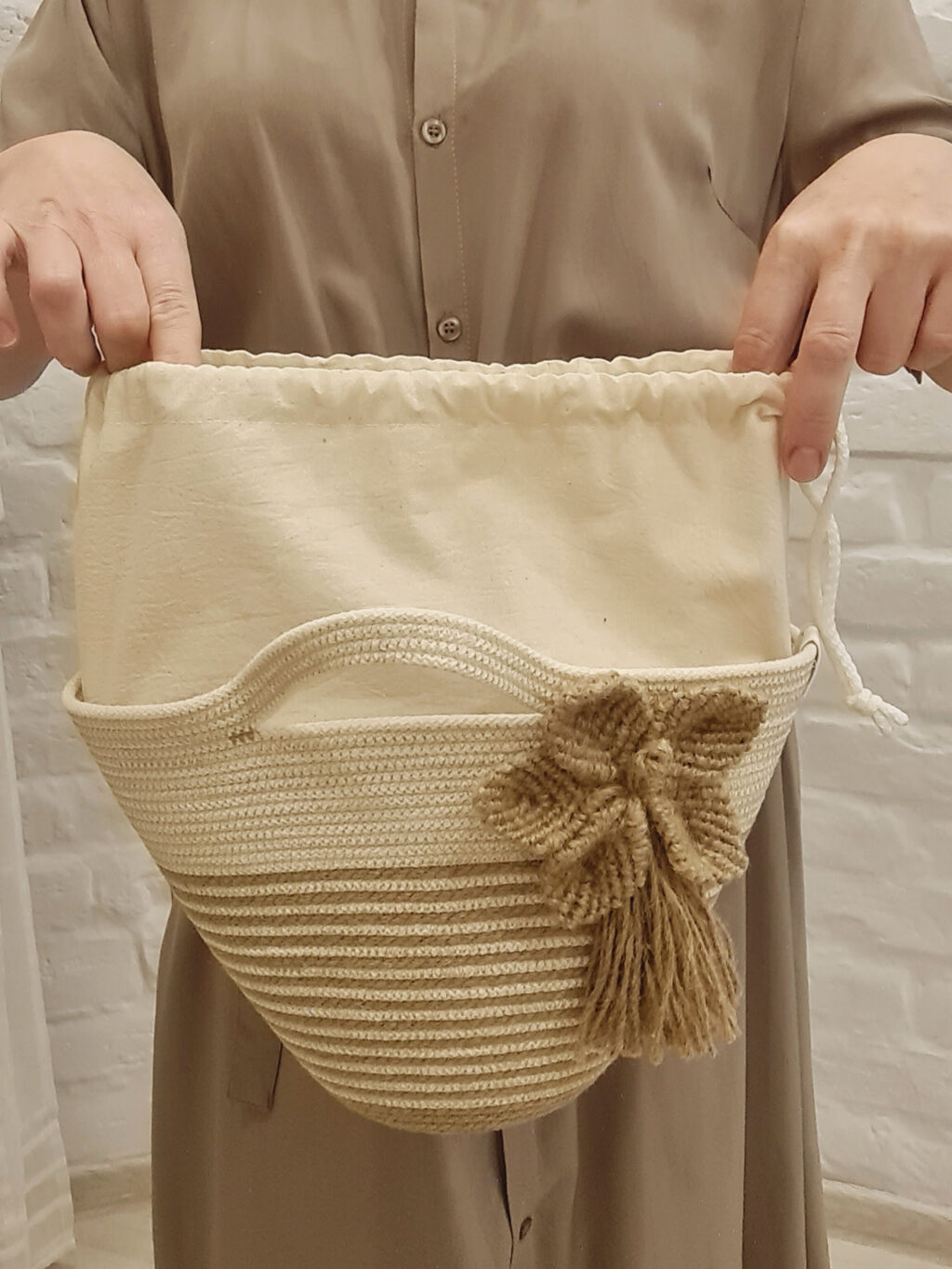 Сумка женская из джута и хлопкового шнура