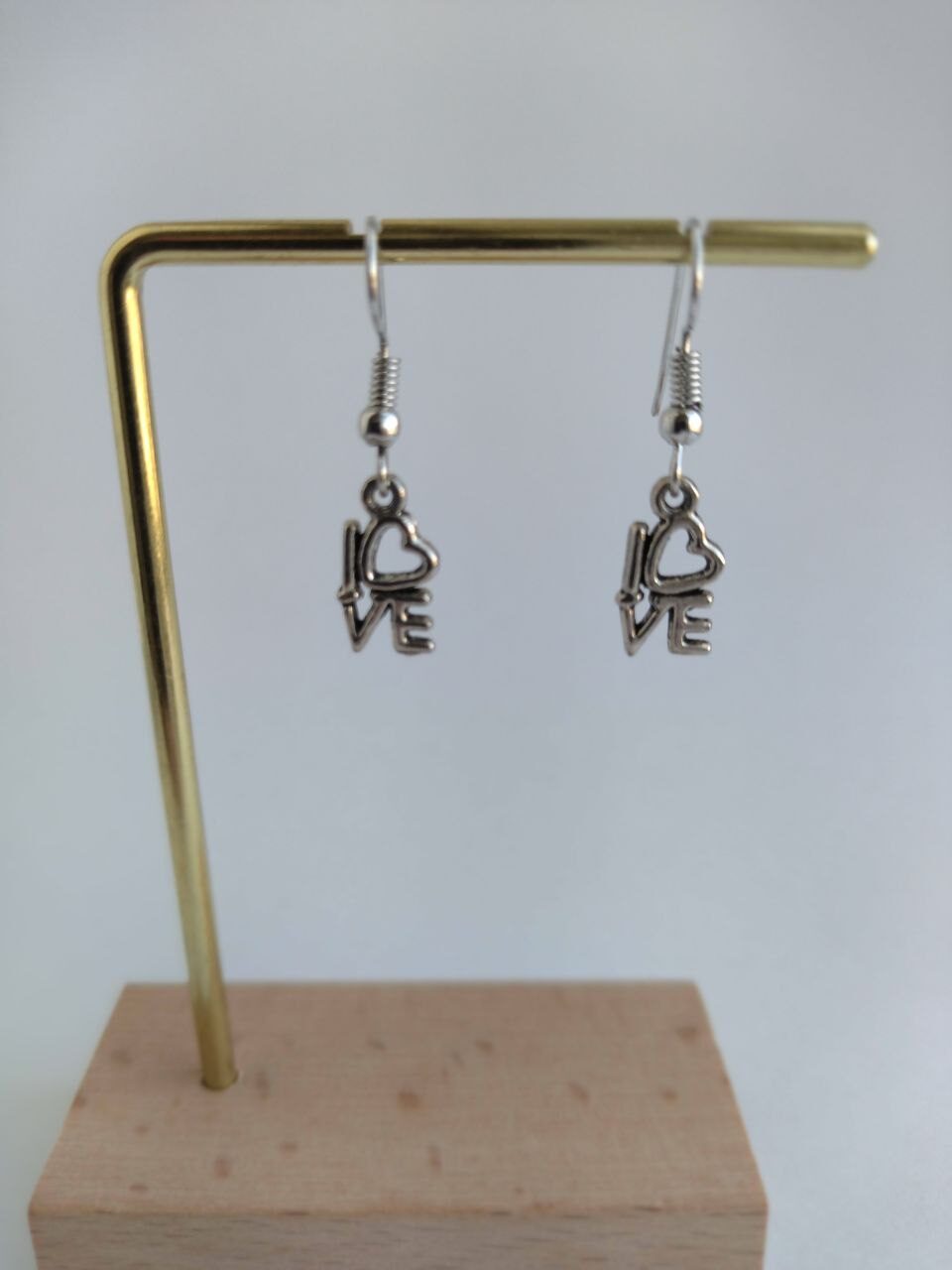 Серьги LOVE