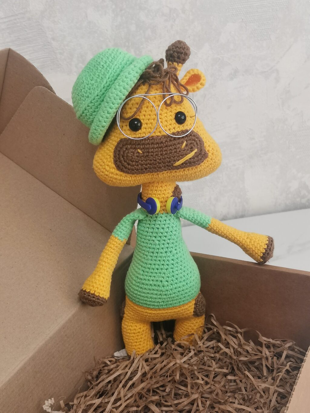 Вязаный Жираф-турист, игрушка, декор