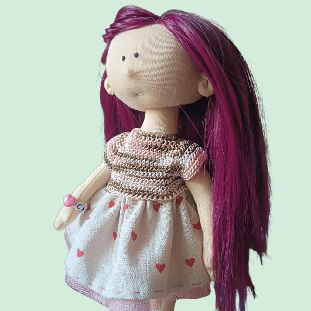 Кукла текстильная