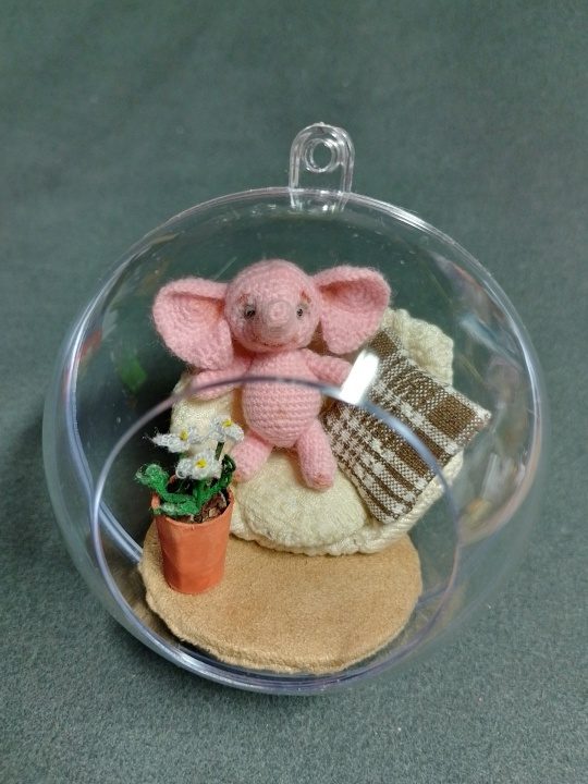 Розовый слон