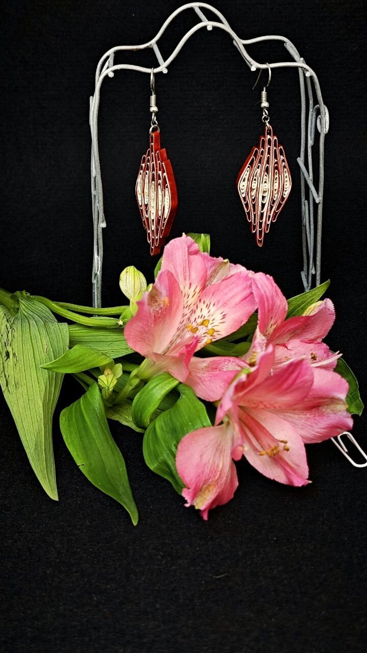 Серьги квиллинг-графика.