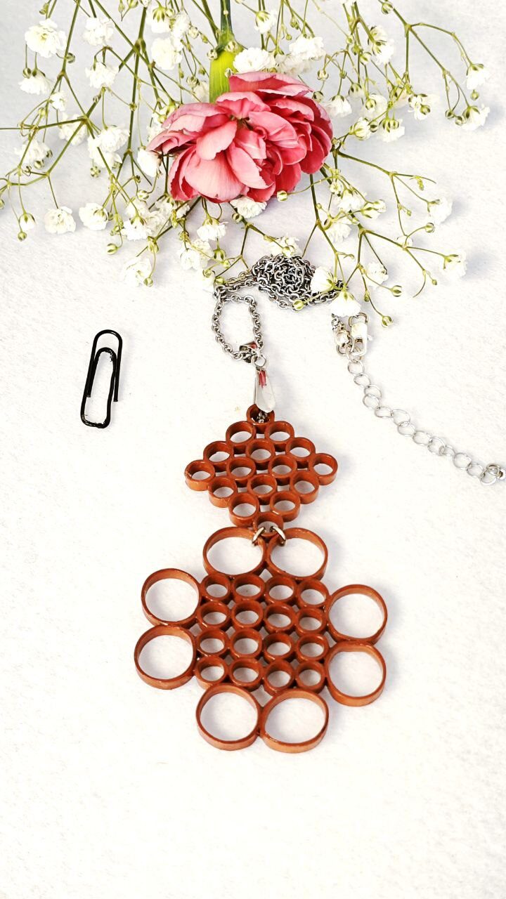 Комплект украшений квиллинг.