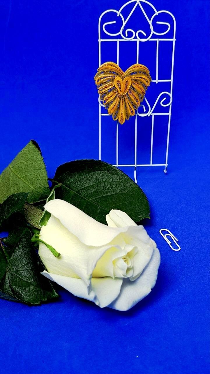 Брошь в золотых оттенках «Валентинка»