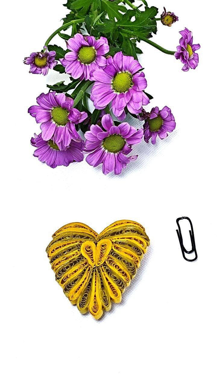 Брошь в золотых оттенках «Валентинка»