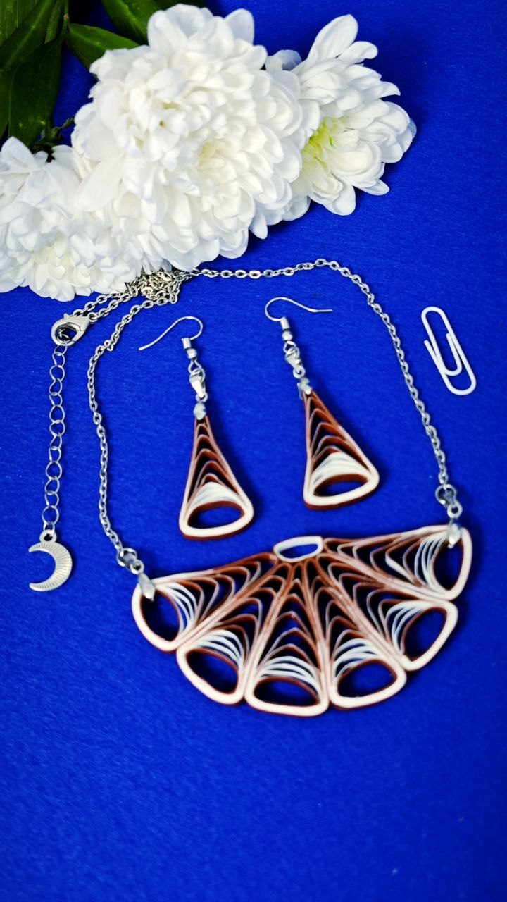 Комплект квиллинг-графика.