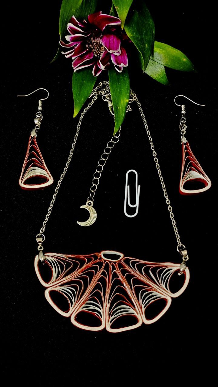 Комплект квиллинг-графика.