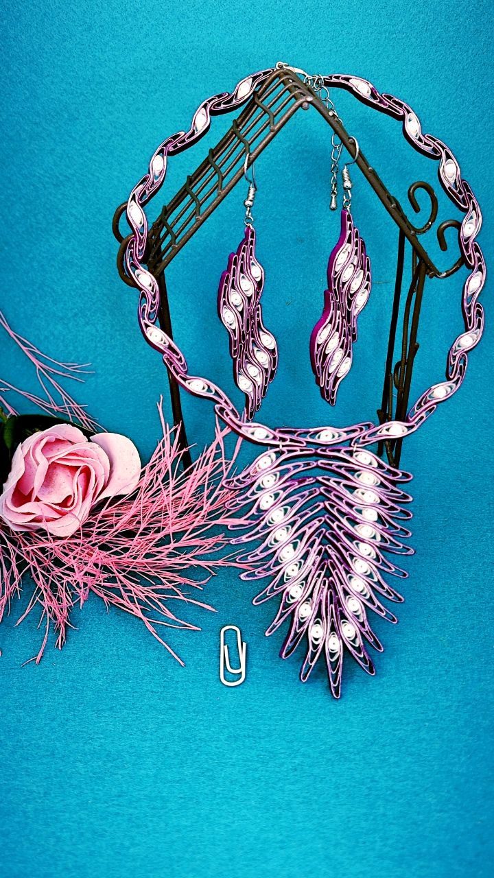 Комплект квиллинг-графика.