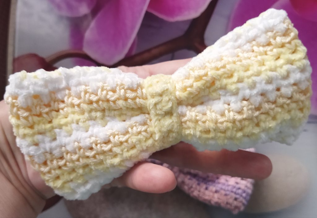 Резинки для волос банты 2 штуки