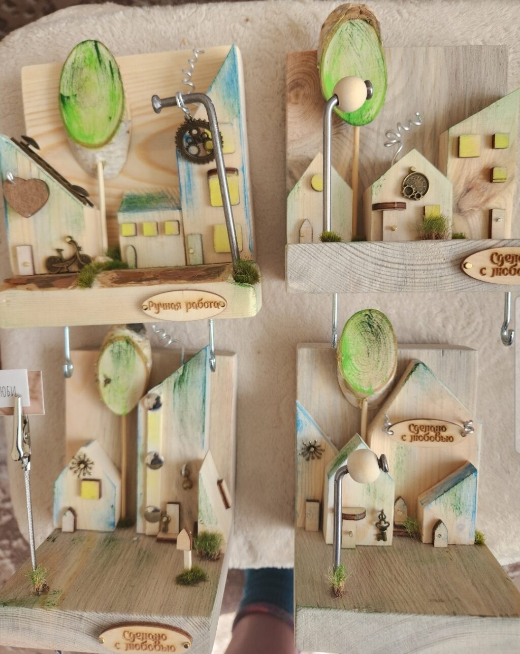 Ключница на 2 крючка