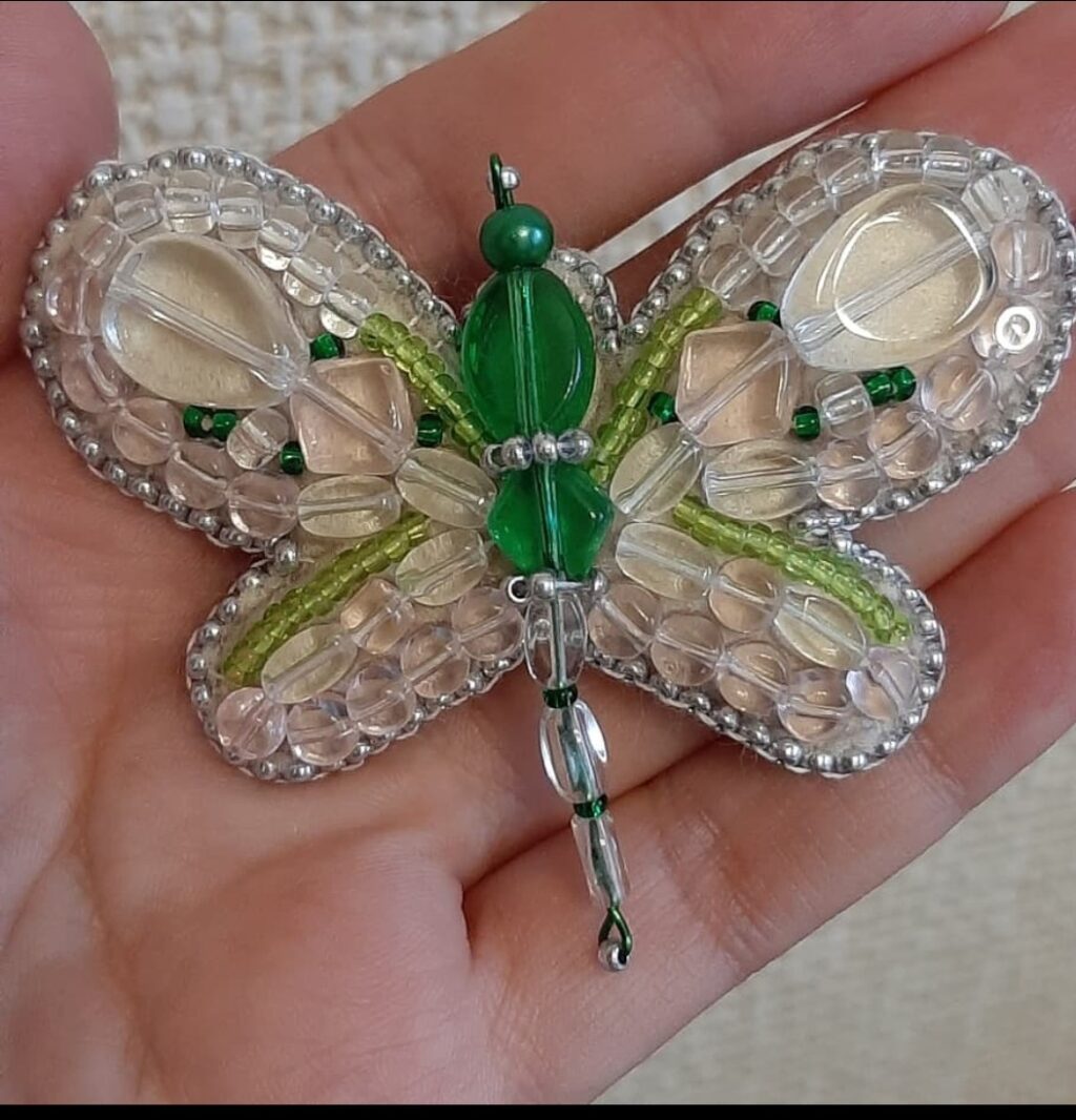 Брошь бисер, бусины