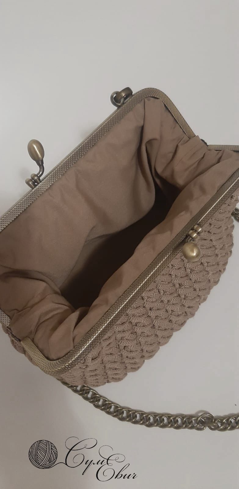 Сумочка на фермуаре