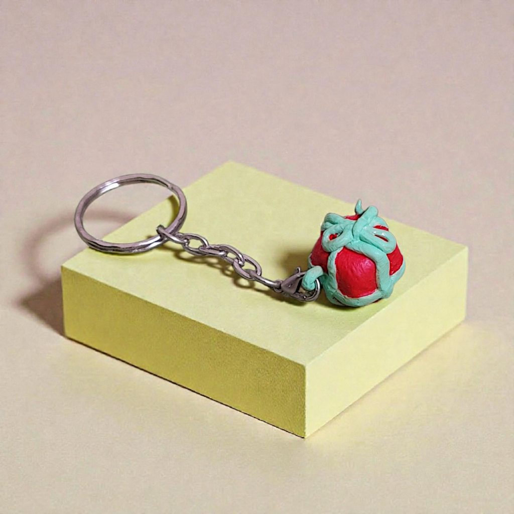 Брелок подарок