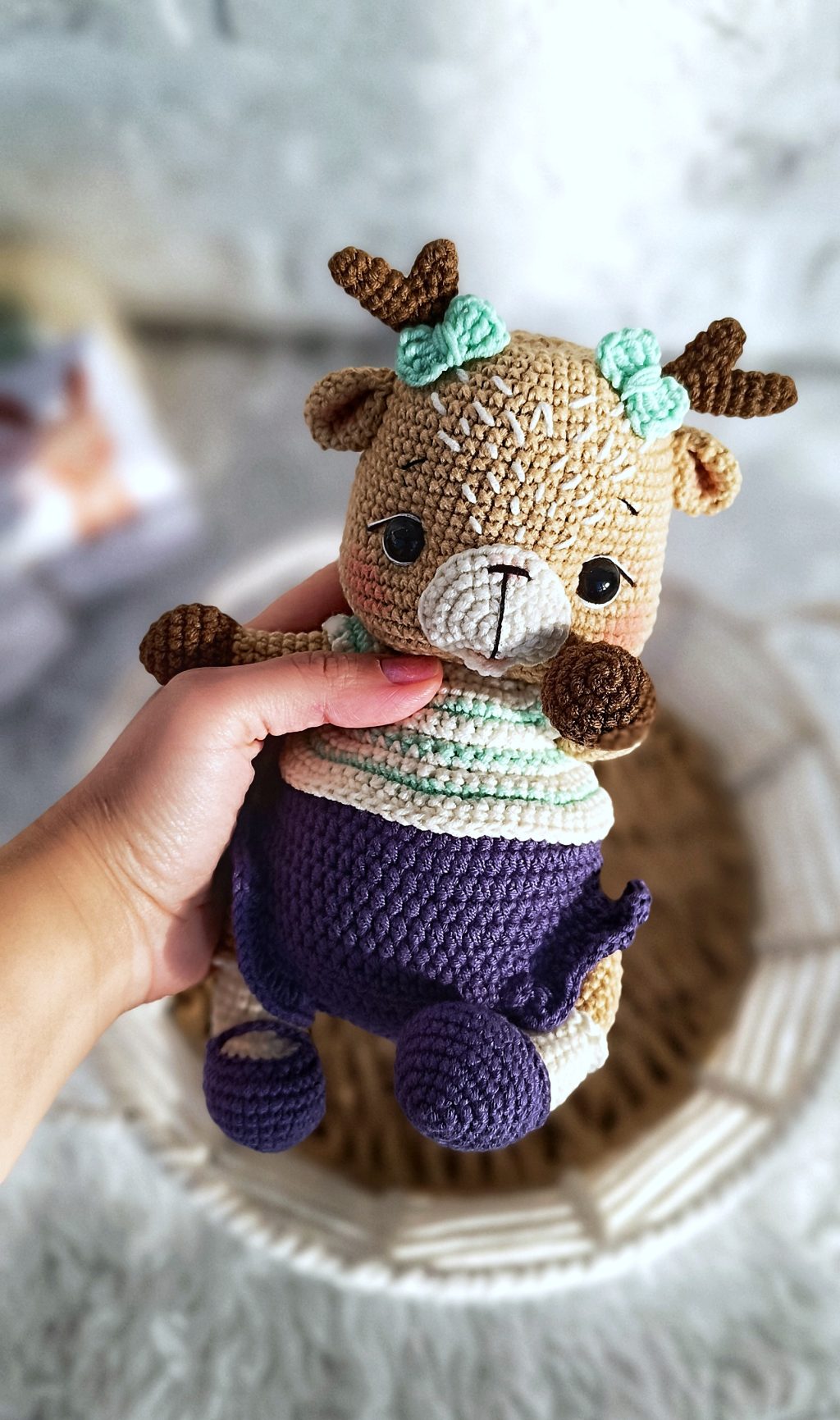 Игрушка в подарок вязаная ручной работы «Оленята»