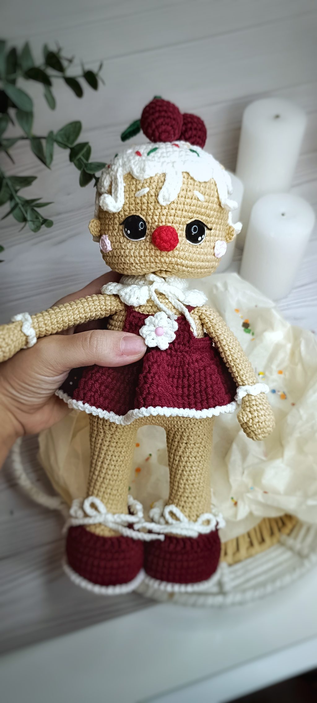 Куколка вязаная ручной работы «Пряня»