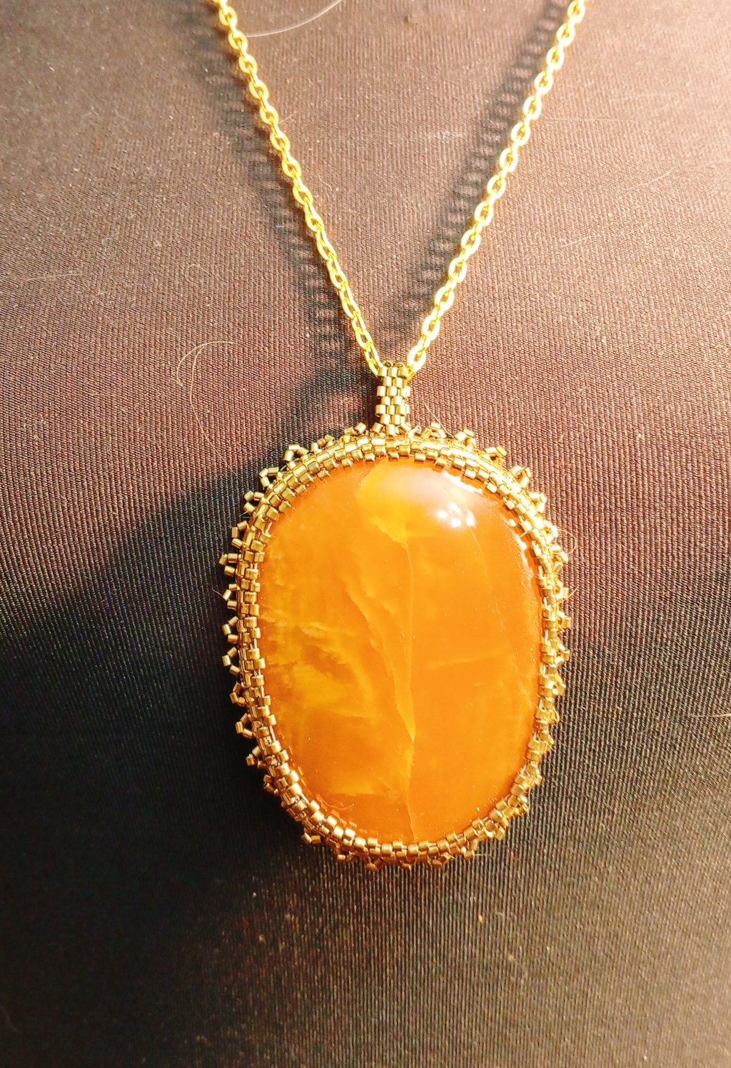 Подвеска «Янтарная»