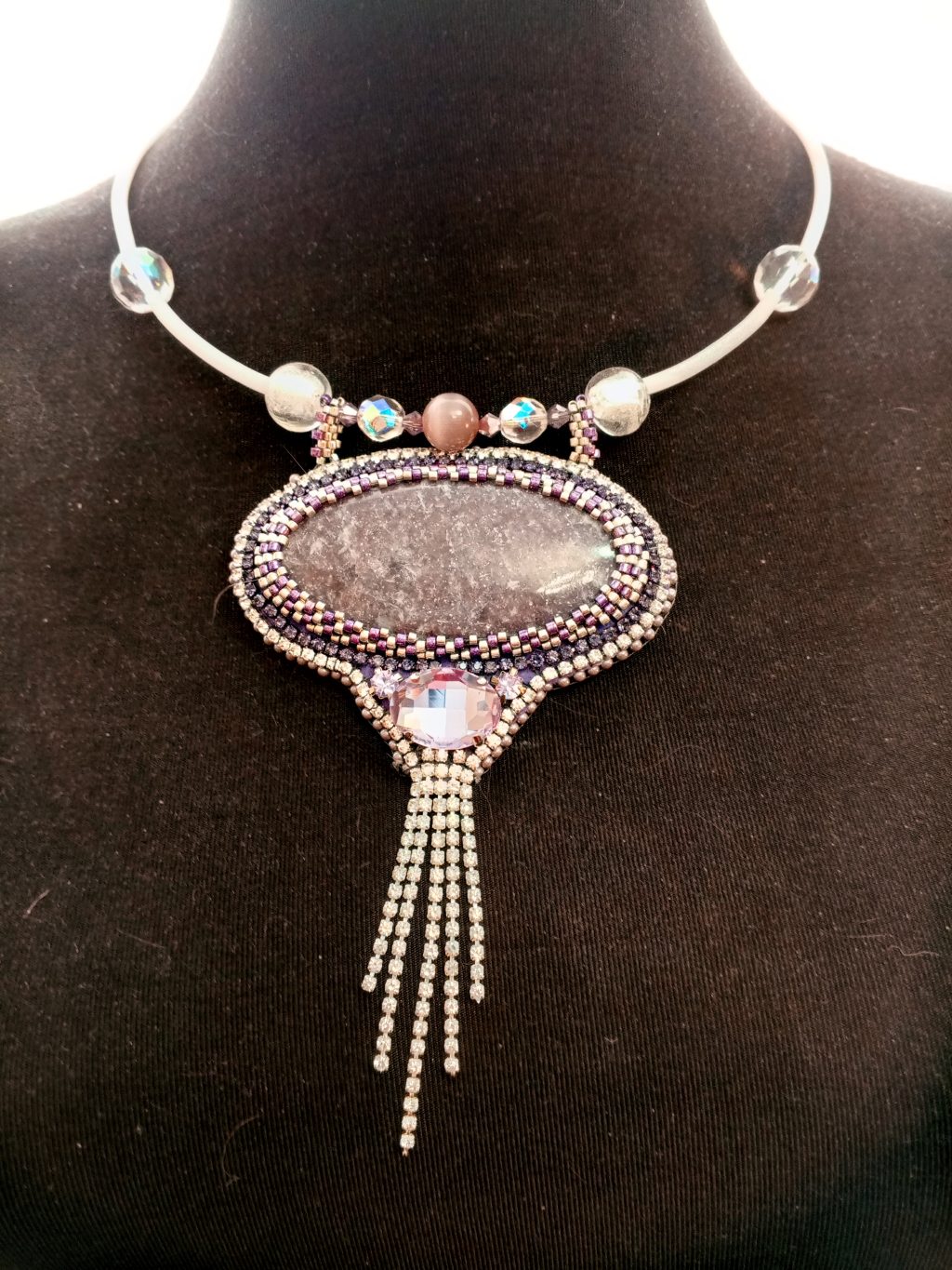 Кулон «Сиреневый лёд»