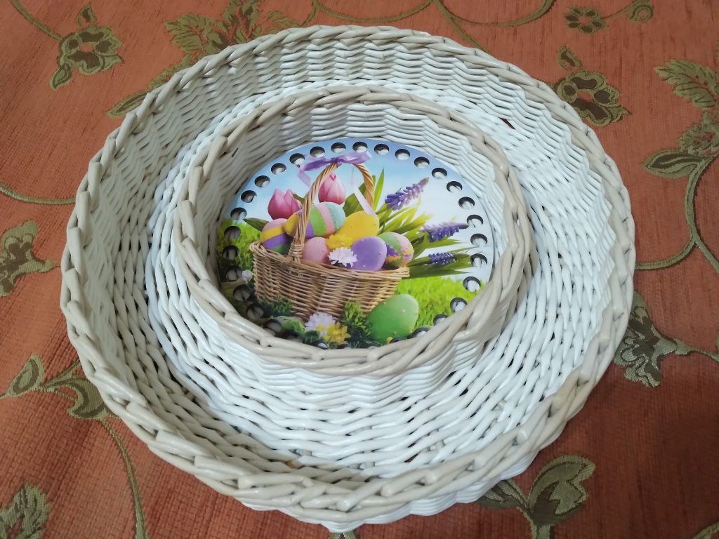 Поднос пасхальный