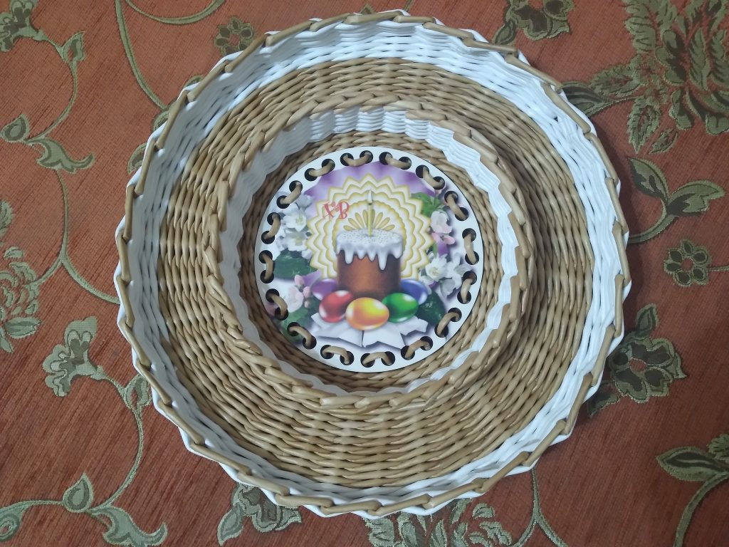 Поднос пасхальный