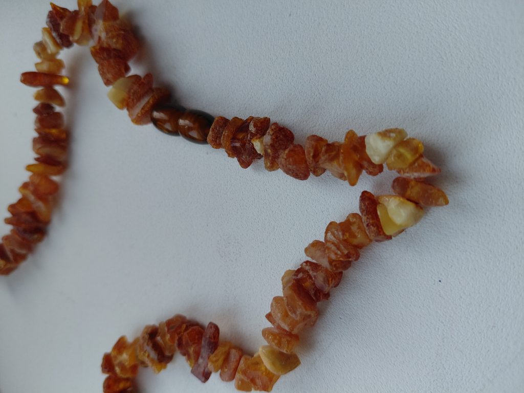 Бусы из янтаря