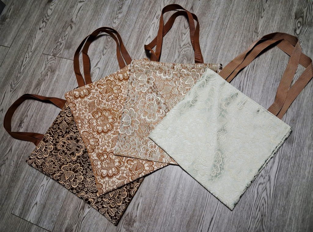 Сумка шоппер с имитацией вышивки бежевая