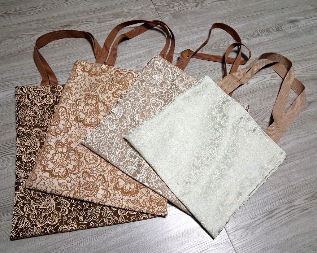 Сумка шоппер с имитацией вышивки коричневая