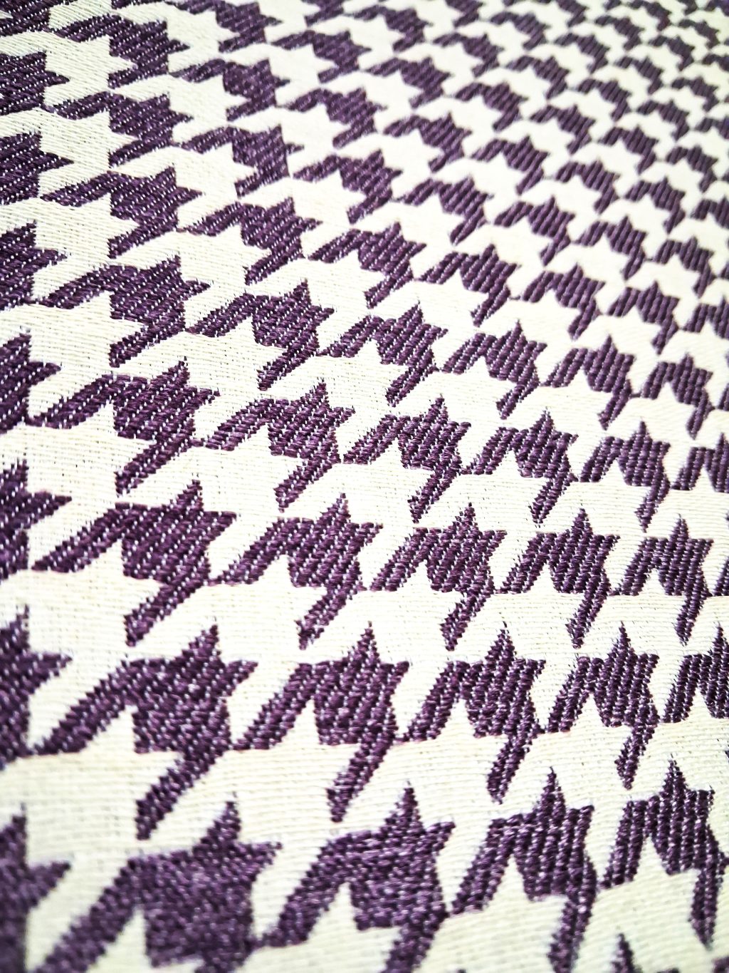 Сумка шоппер с узором труссарди. Фиолетовая.