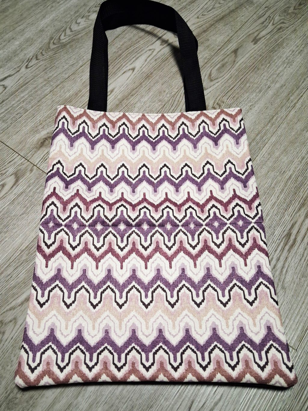 Сумка шоппер с геометрическим узором. Фиолетовая.