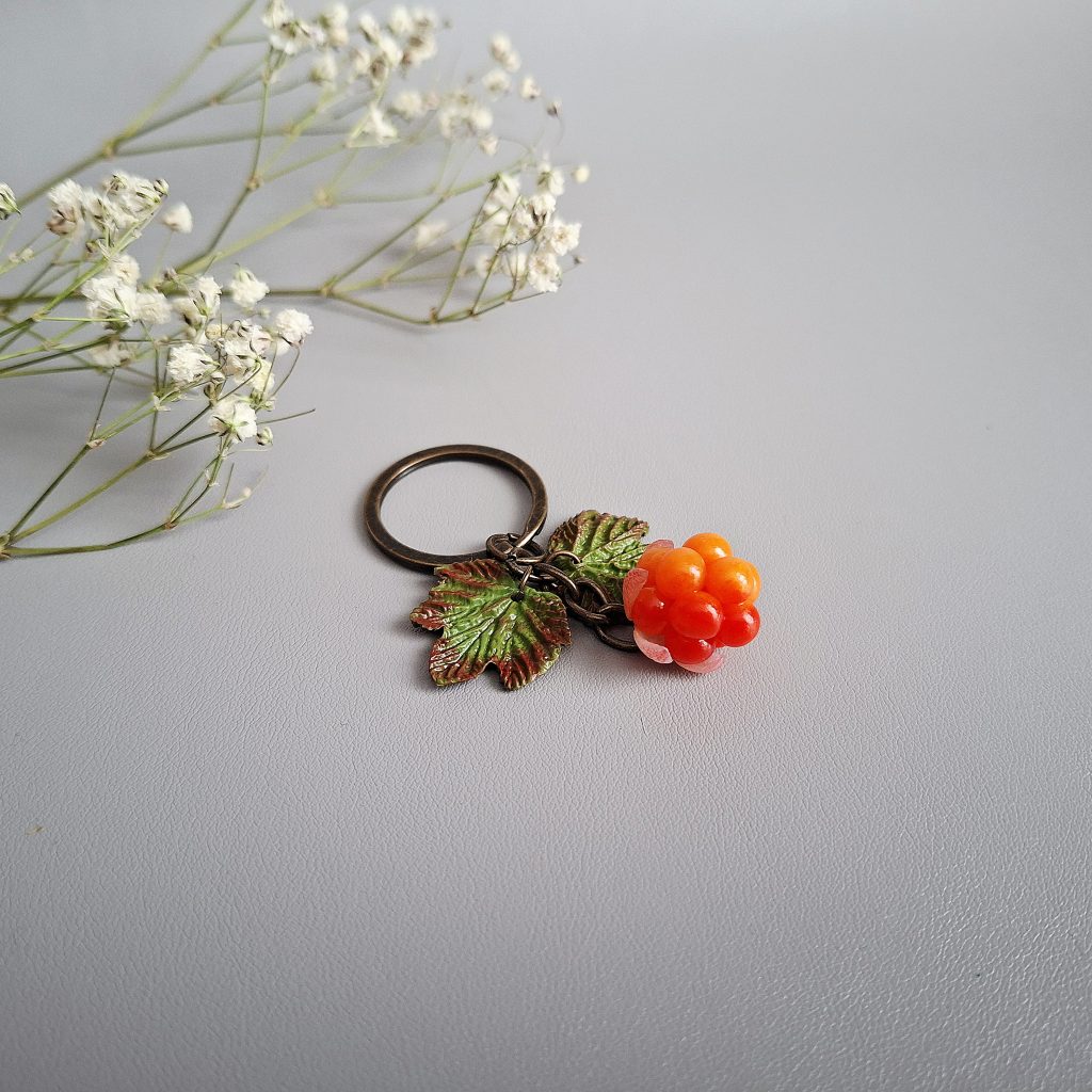 Брелок с Морошкой