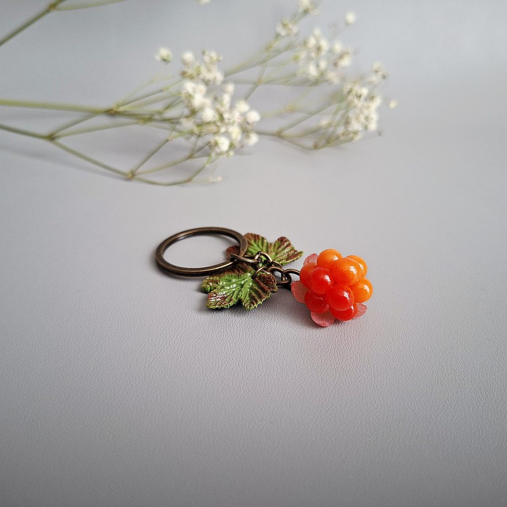 Брелок с Морошкой