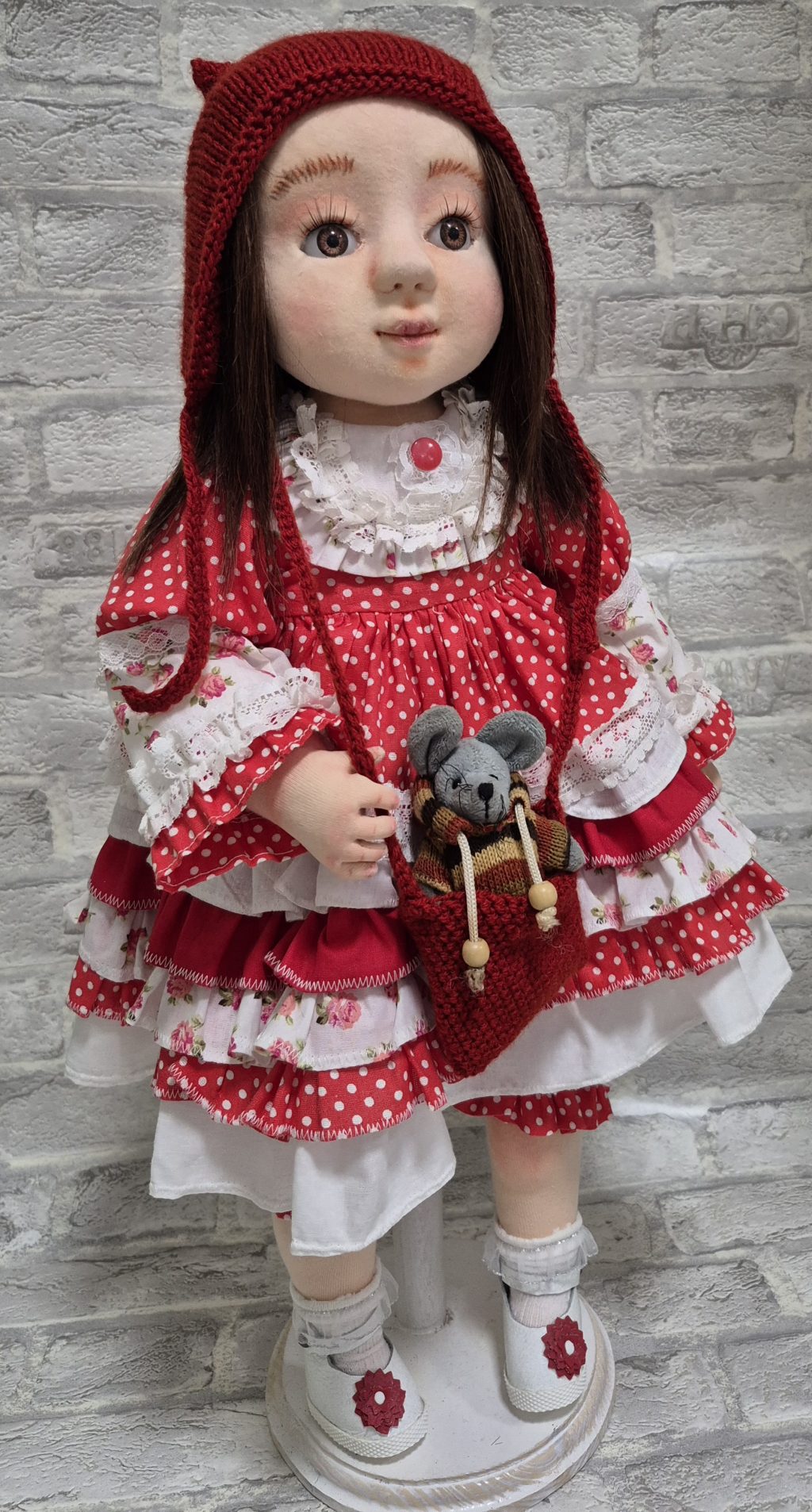 Кукла ручной работы