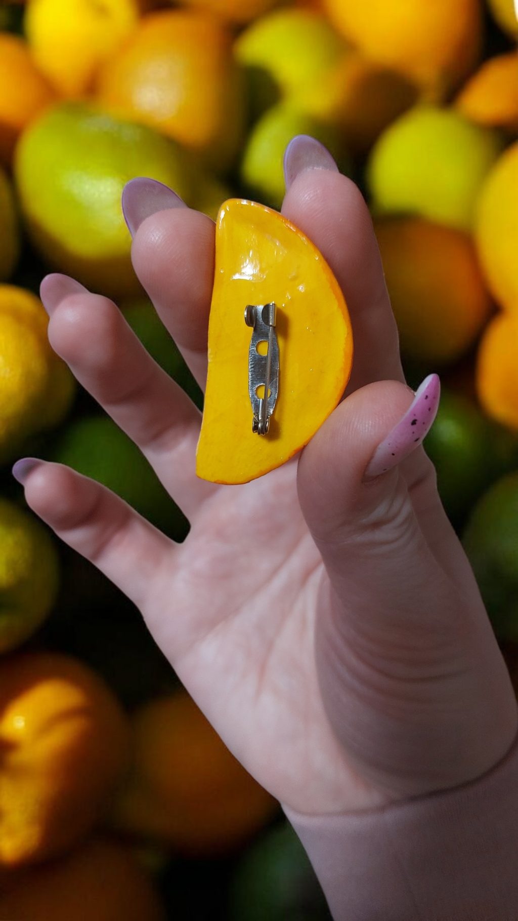 Брошь долька апельсина