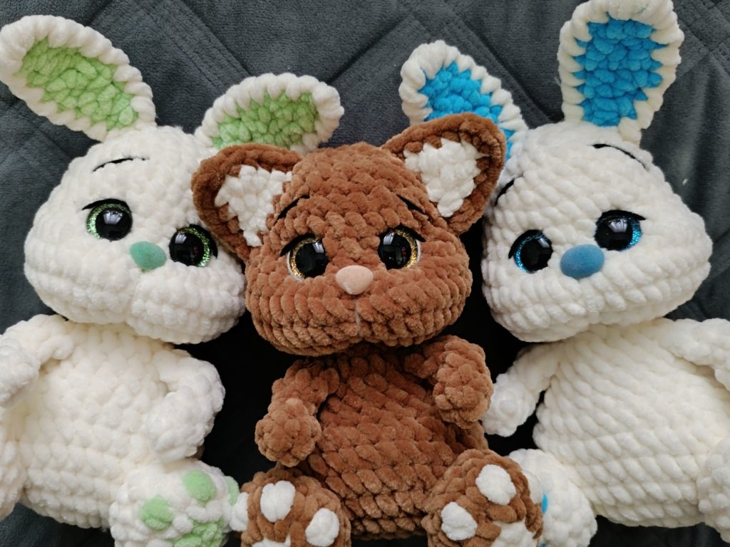 Вязаные игрушки ручной работы ассорти