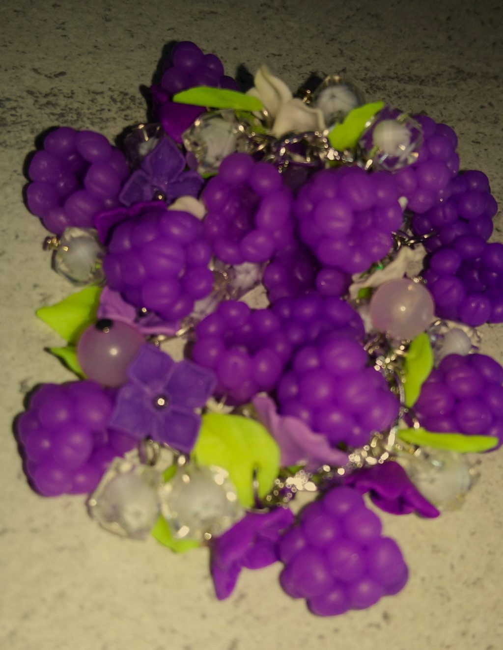 Браслет фантастическая малина из полимерной глины