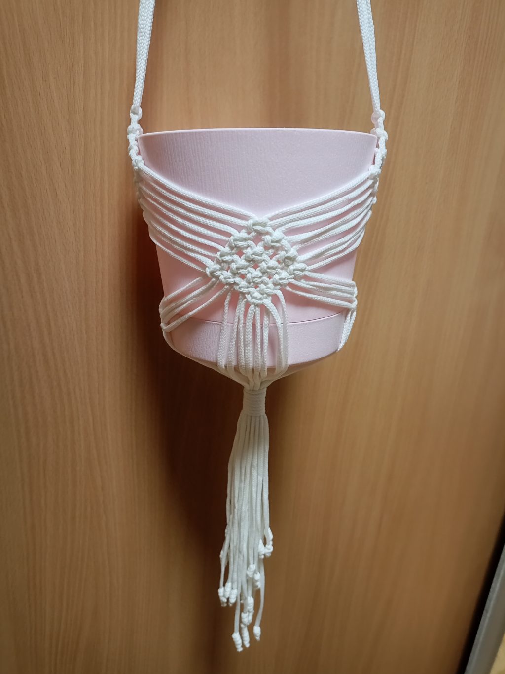 Макраме панно Кашпо Стрекозы белый