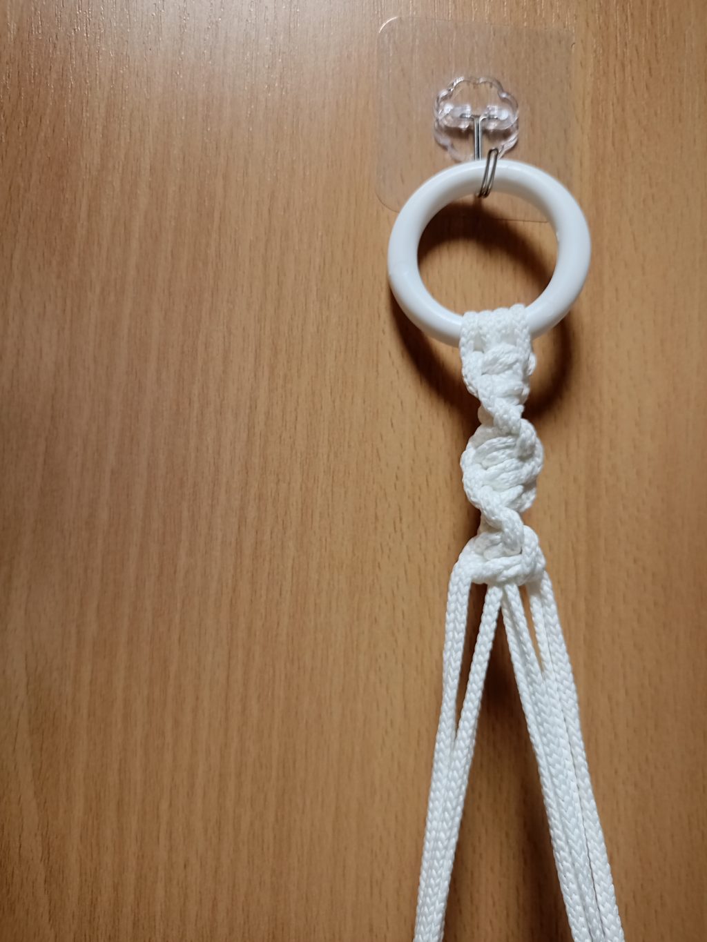 Макраме панно Кашпо Стрекозы белый