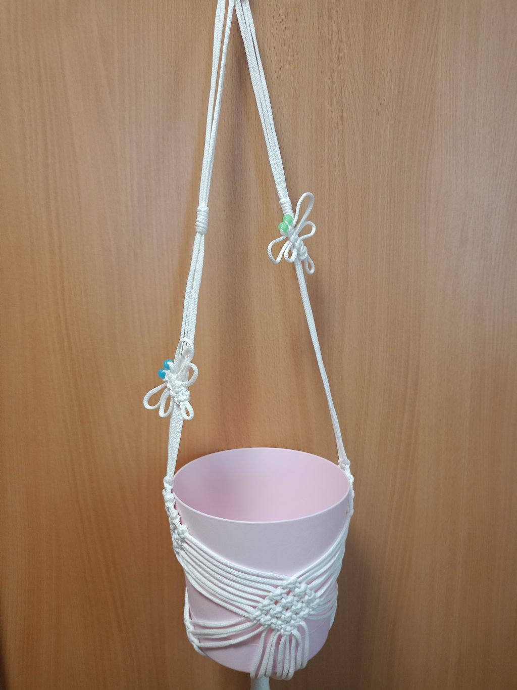 Макраме панно Кашпо Стрекозы белый