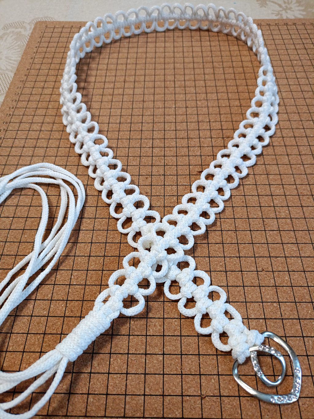 Пояс плетеный женский Фриволите белый