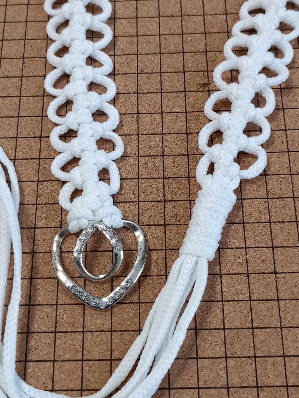 Пояс плетеный женский Фриволите белый