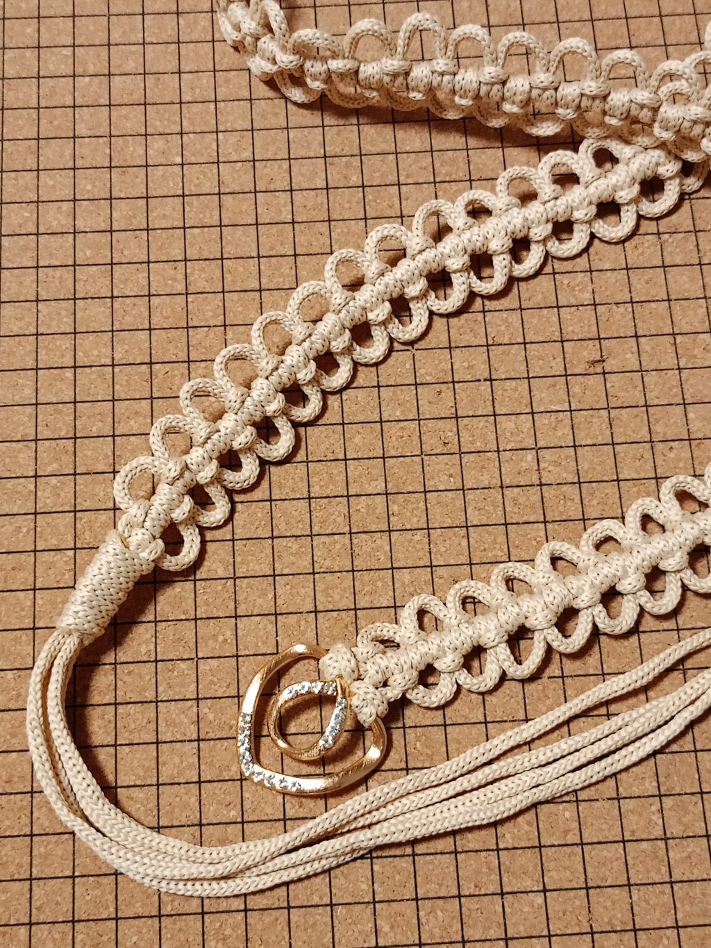 Пояс плетеный женский Фриволите беж