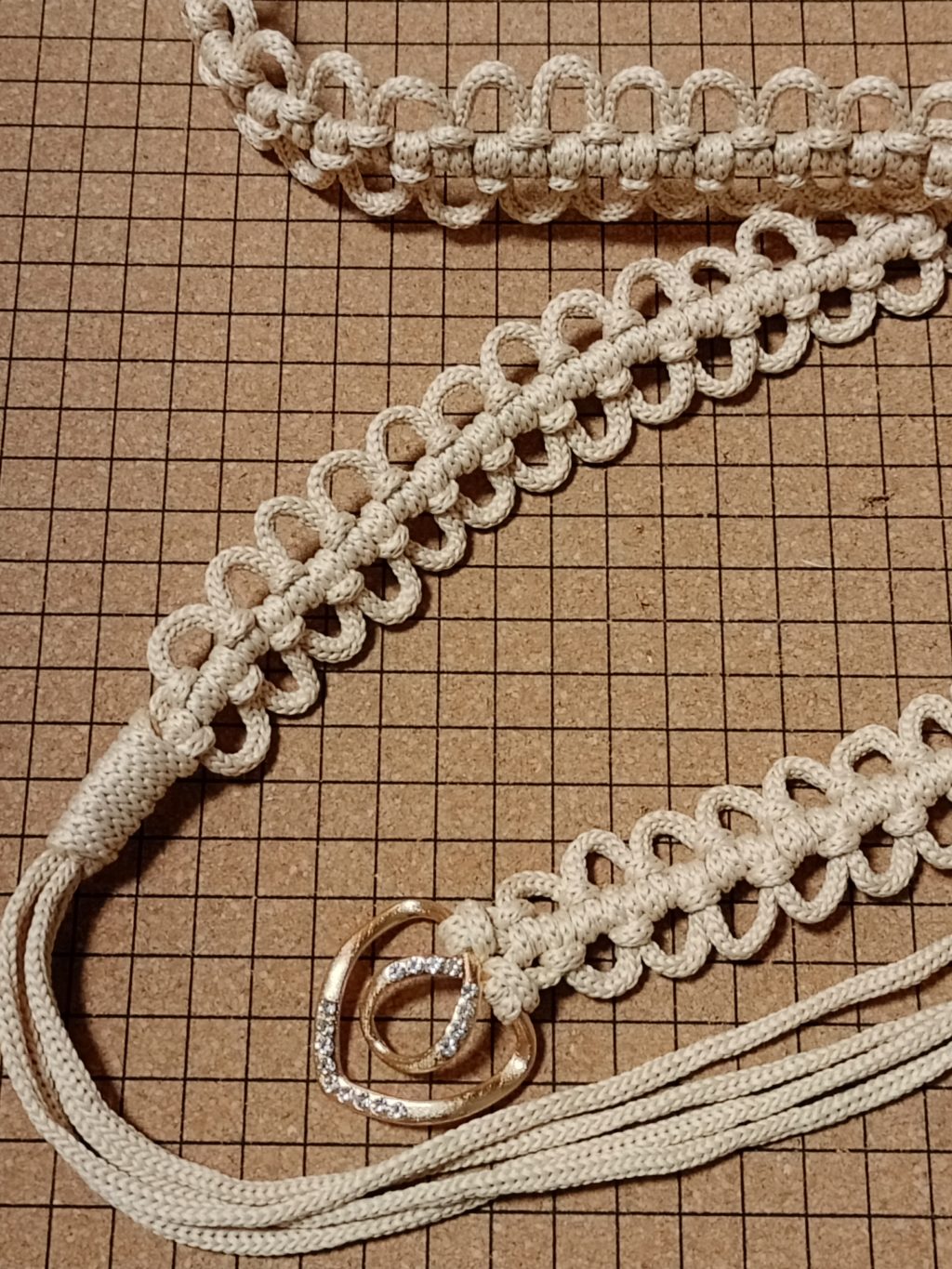 Пояс плетеный женский Фриволите беж