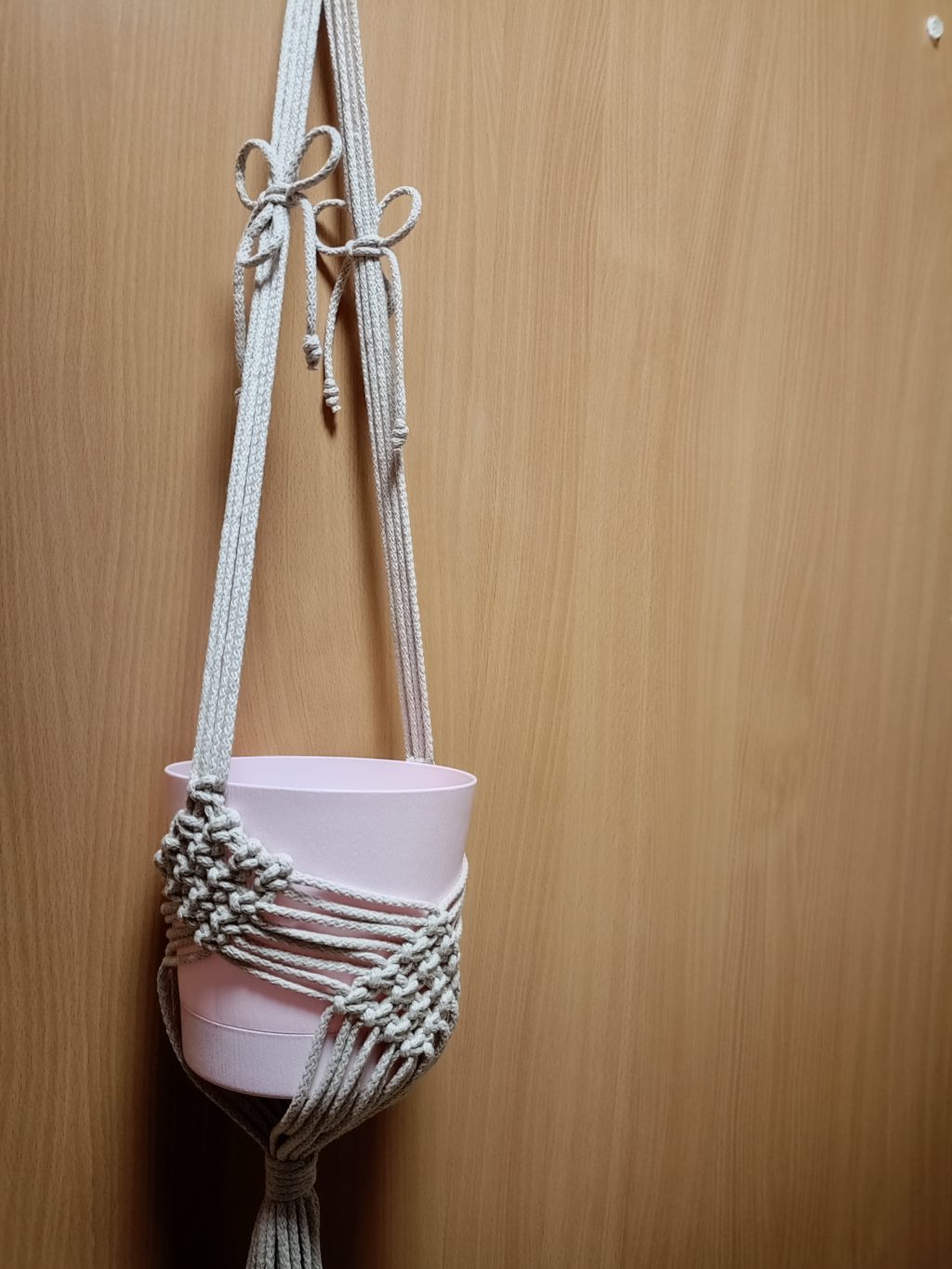 Кашпо макраме Ромбы серый