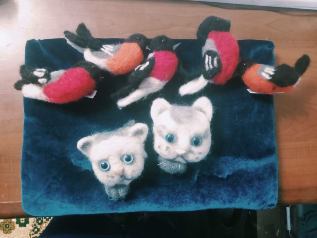 Брошь снегирь\брошь котик