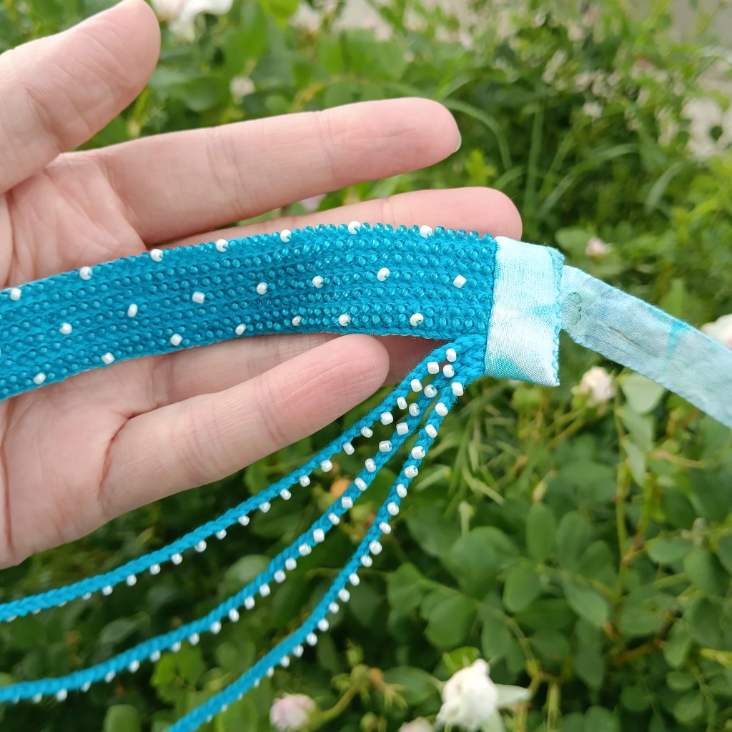 Бирюзовый ожерелок