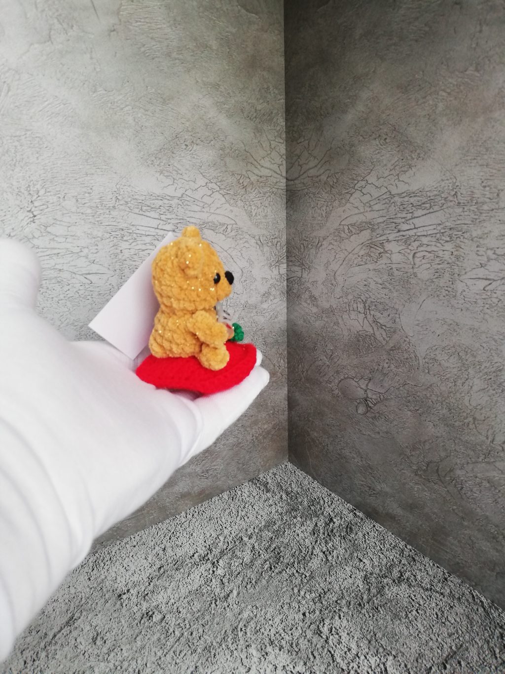 Мишка Валентинчик