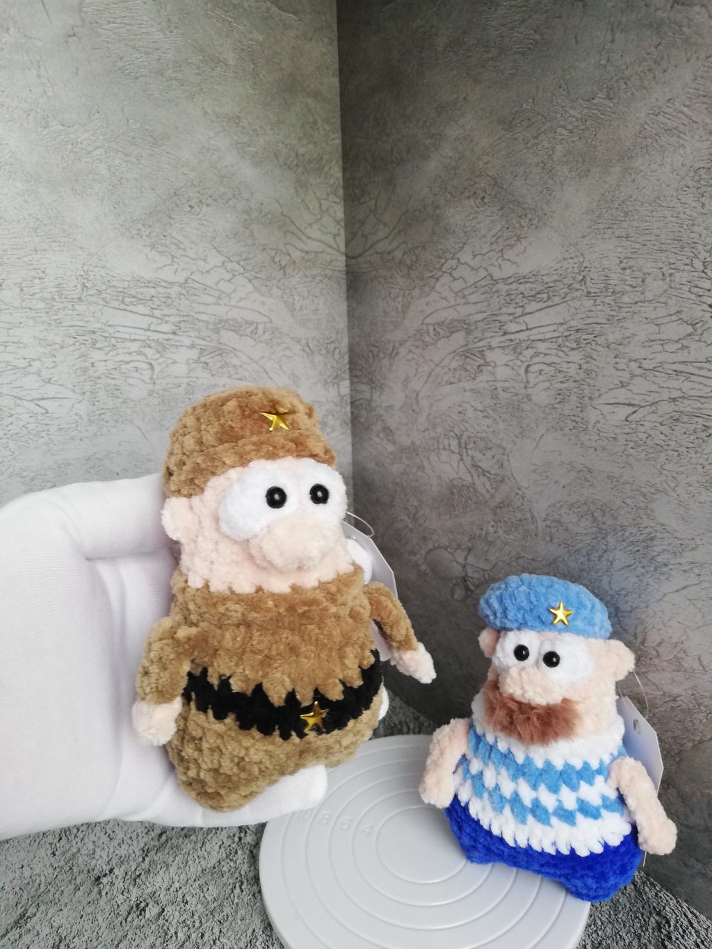 Солдат и Десантник