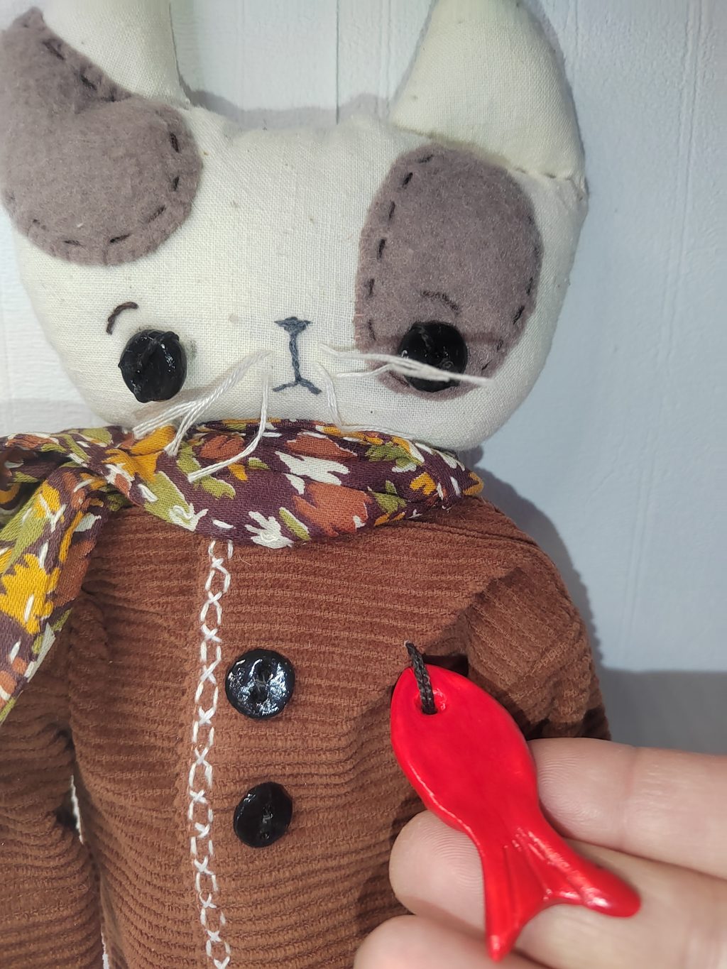 Интерьерный кот , авторская работа, текстиль, полимерная глина