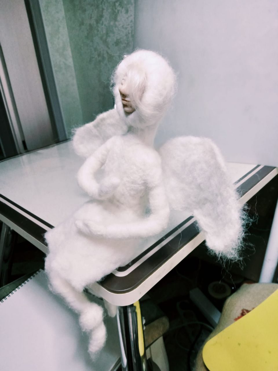 Ангел белый