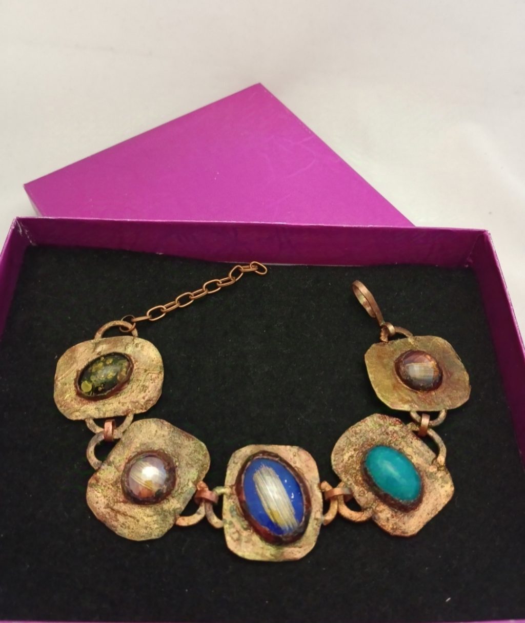 браслет Обережный