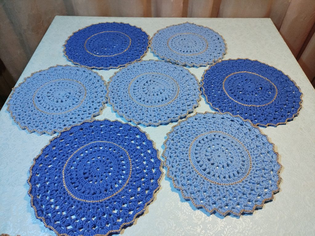 Салфетка вязанная крючком